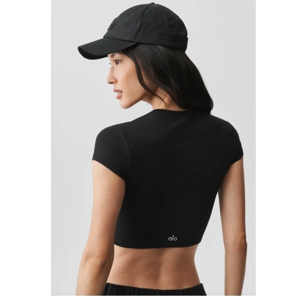 Alo Yoga Muse Ribbed Hoodie Jogger Set and Black Crop Top 3 Piece Bundle - Picture 4 of 8